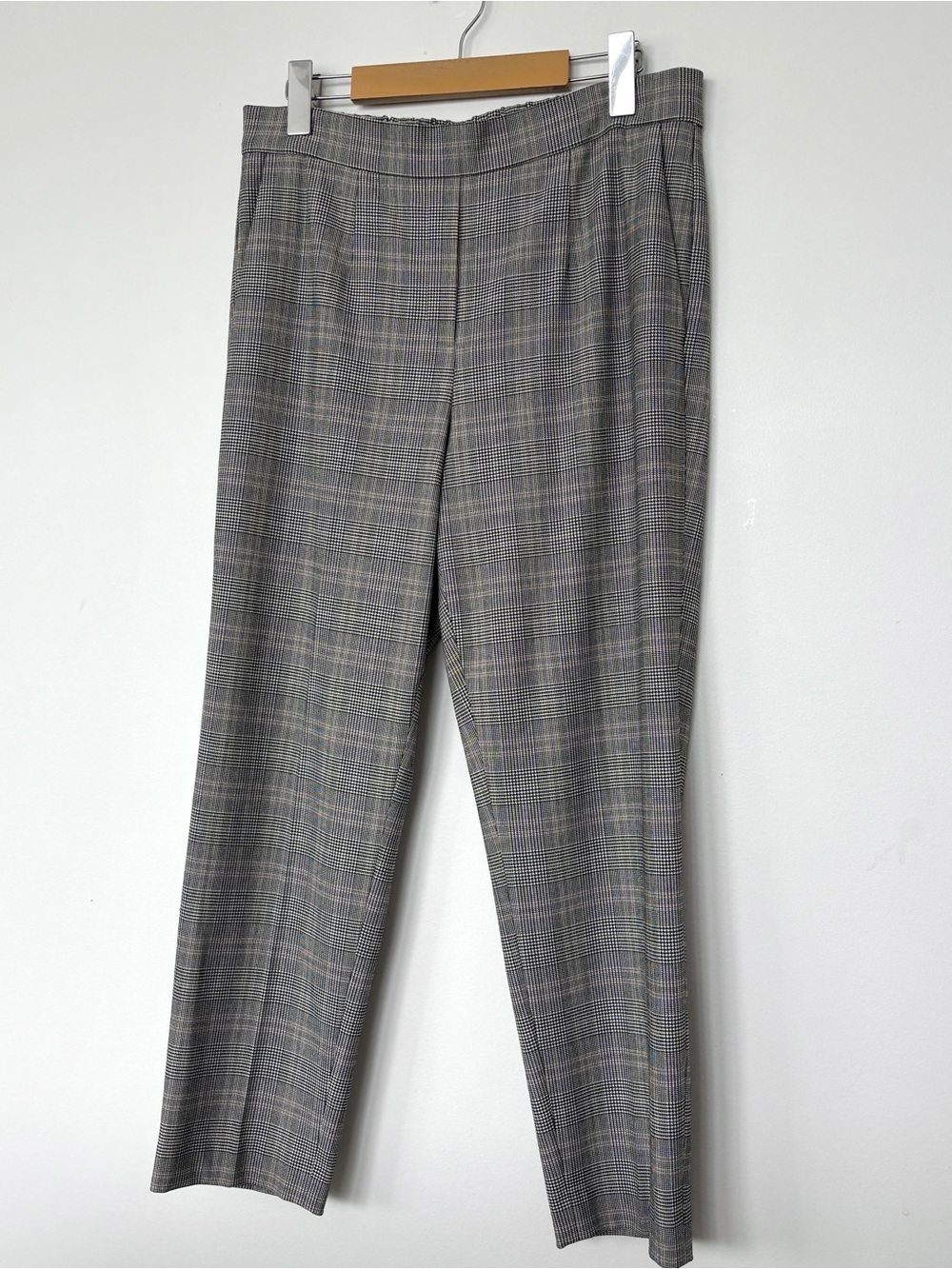 Aritzia Babaton Conan Cropped High Rise Pull On Plaid Pants Size 10